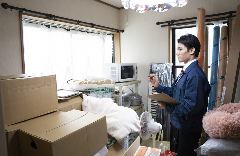 即日の急な不用品回収もお安く対応しております。